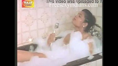 South Indian sexy bhabhi caught by maid during bath