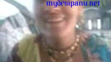 Desi shali with her jiju home made sex scandal