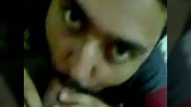 Desi gay blowjob by a cute chubby boy : 2
