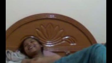 Free porn mms clip of Desi young girl Ragini who fucked by her uncle