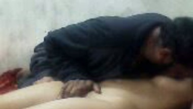 Lahore teen girl’s naked oil massage