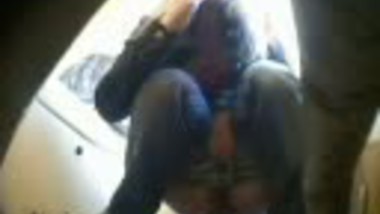 pissing