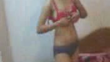 Fsiblog – Andhra bhabi first time on cam MMS