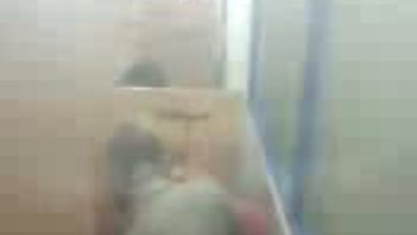 FSI Blog – Brand new Delhi cafe sex scandal clip
