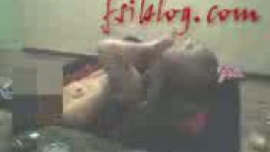 Desi callgirl with 2 client at a time in hotel