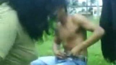 Desi Sex In Garden "Man With A Hot Sexy Girl"