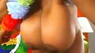 Boob show