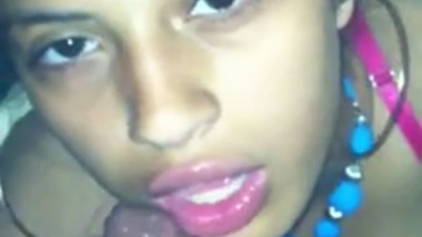 Horny Patna Teen Babe Gives A Mind Blowing Blowjob