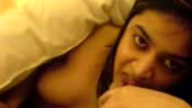 Indore high society escort girl given hot blowjob session to her rich client in hotel