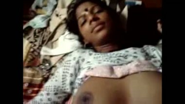Mallu maid first time exposed by owner
