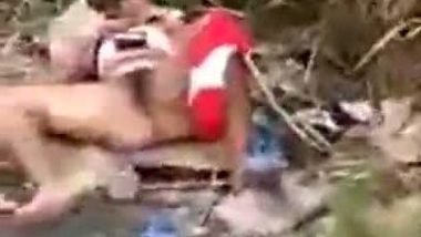 Desi sex of Nepali village aunty outdoor sex with next door guy