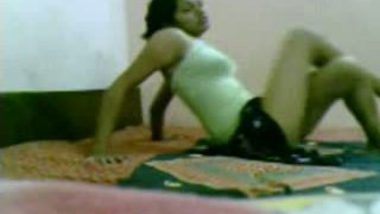 Tamil Teen college girl exposed her beauty
