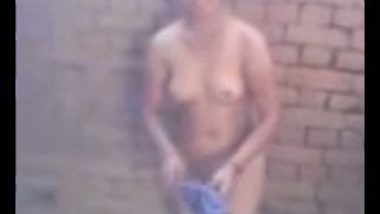 Desi outdoor shower captured by voyeur