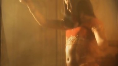 She Must Be So Erotic Dancing Their Mos Sensual Moves