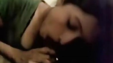 Desi girlfriend slobbers passionately on a stiff pecker