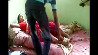 Desi stud fucking prostitue in his home