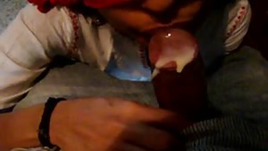 Desi lick