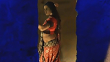 Awesome Bollynude Dancing