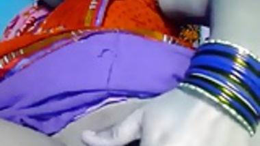 Desi Indian bhabhi fingering