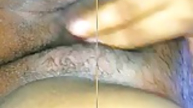 Hairy Pussy Play