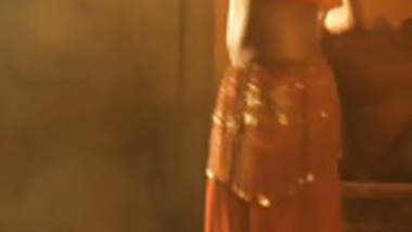 Bollywood Smooth Dancer