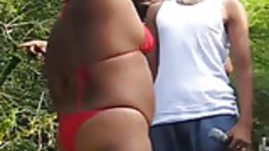 trini aunty wining