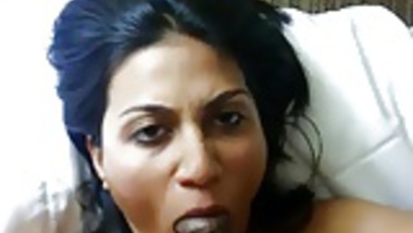 aunty suck black dick and balls