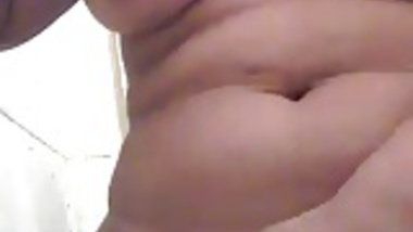 indian housewife hot striptease