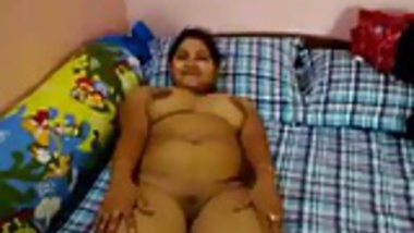desi booby shy girl showing all