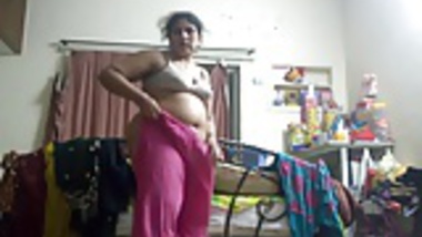 Desi Bhabi Hidden Cam