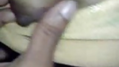 Indian hot college gf sucking with wet pussy