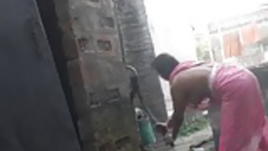 hot aunty birth
