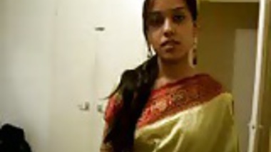 Sexy teen shows her tits