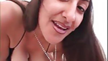 Indian MILF with big tits