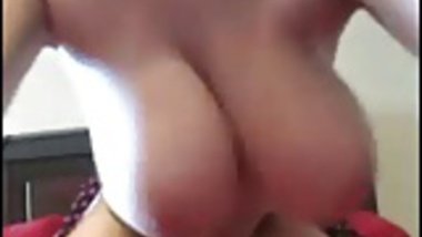 Bouncing Boobs