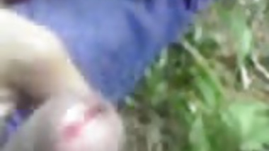 Girl Blowjob in park