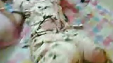 Very Sexy Indian Mature Sharma Aunty Fucks Husband