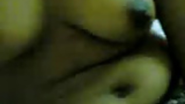 Indian Housewife show her Boobs to her Partner