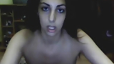 Hot teen babe