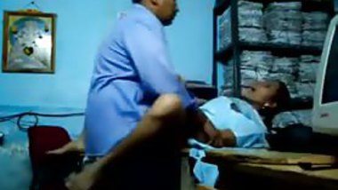 Indian Women Having Sex at office