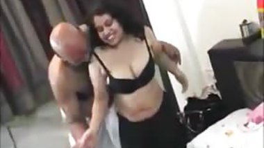 Hot sex movie of swamiji with plump womany