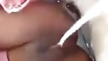 Indian village girl pissing