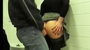 Fucking in Toilet