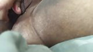 Ice Cube In Hot Wet Indian BBW Teen Cunt