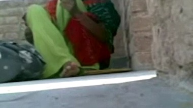 XXX porn village aunty roof top sex with neighbour