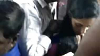 Chennai Bus Gropings - 04 - Fat Guy vs Slim Girl