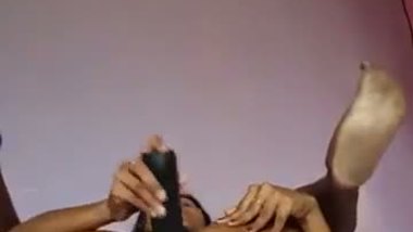Indian sexy teen’s masturbation a long dildo