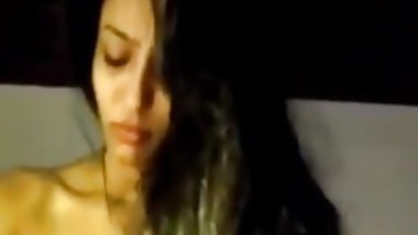 Desi Gorgeous Newly Wed Bhabhi Honeymoon