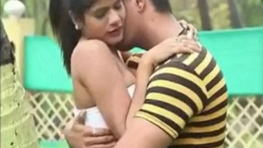 Outdoor sex videos desi teen romance