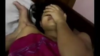 Cute Desi babe gets slammed by her boyfriend